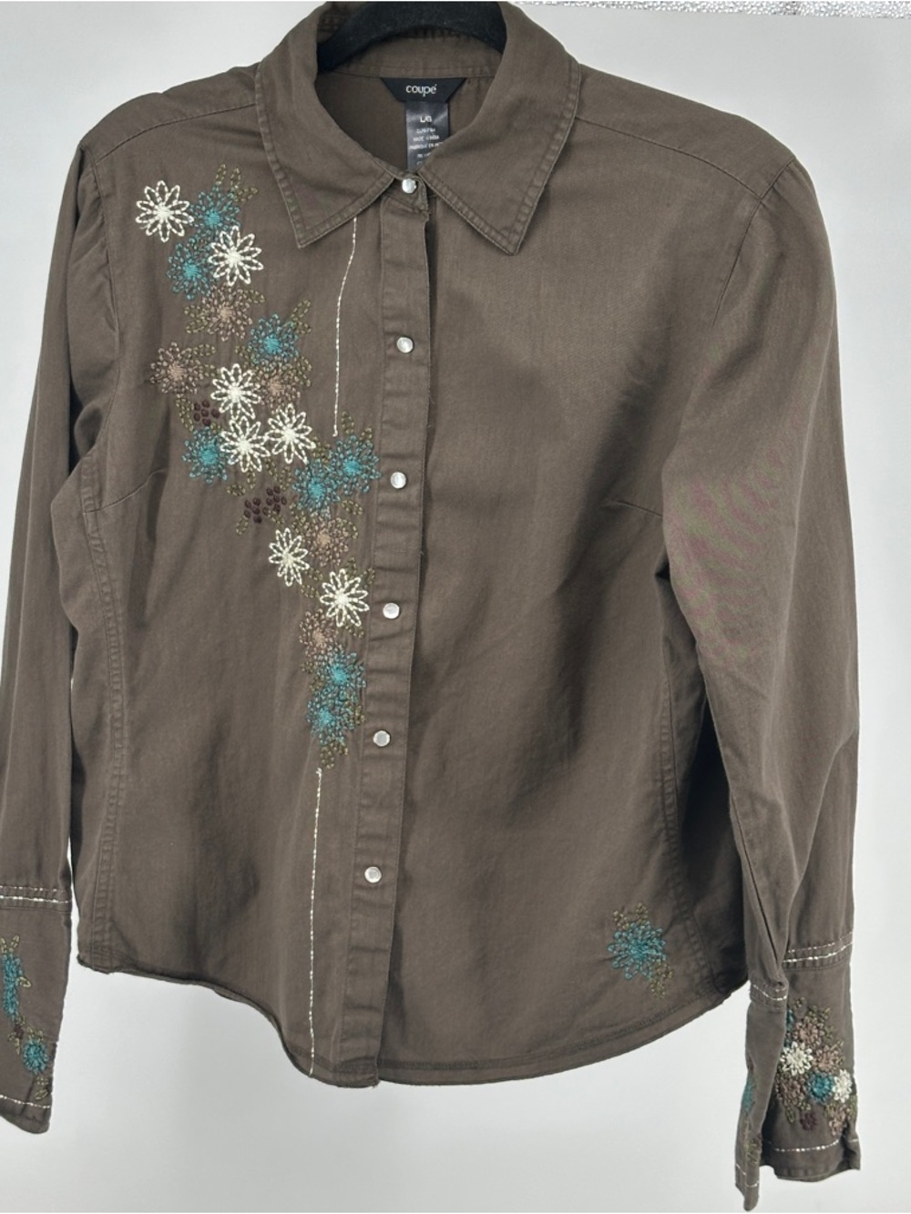 Women’s Large Vintage Y2K Coupe Floral‎ Embroidered Brown Button-Down Shirt